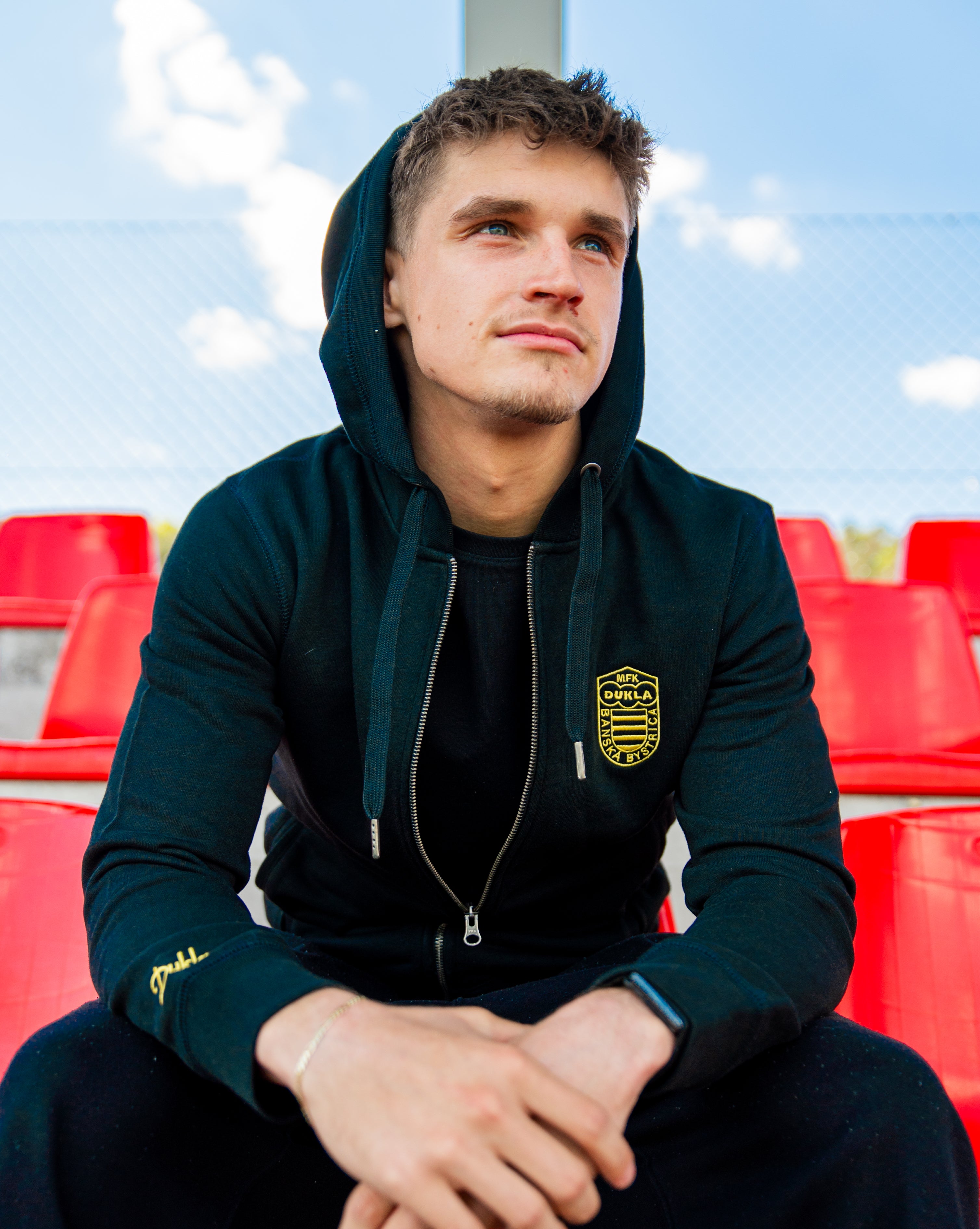 Čierna mikina na zips unisex