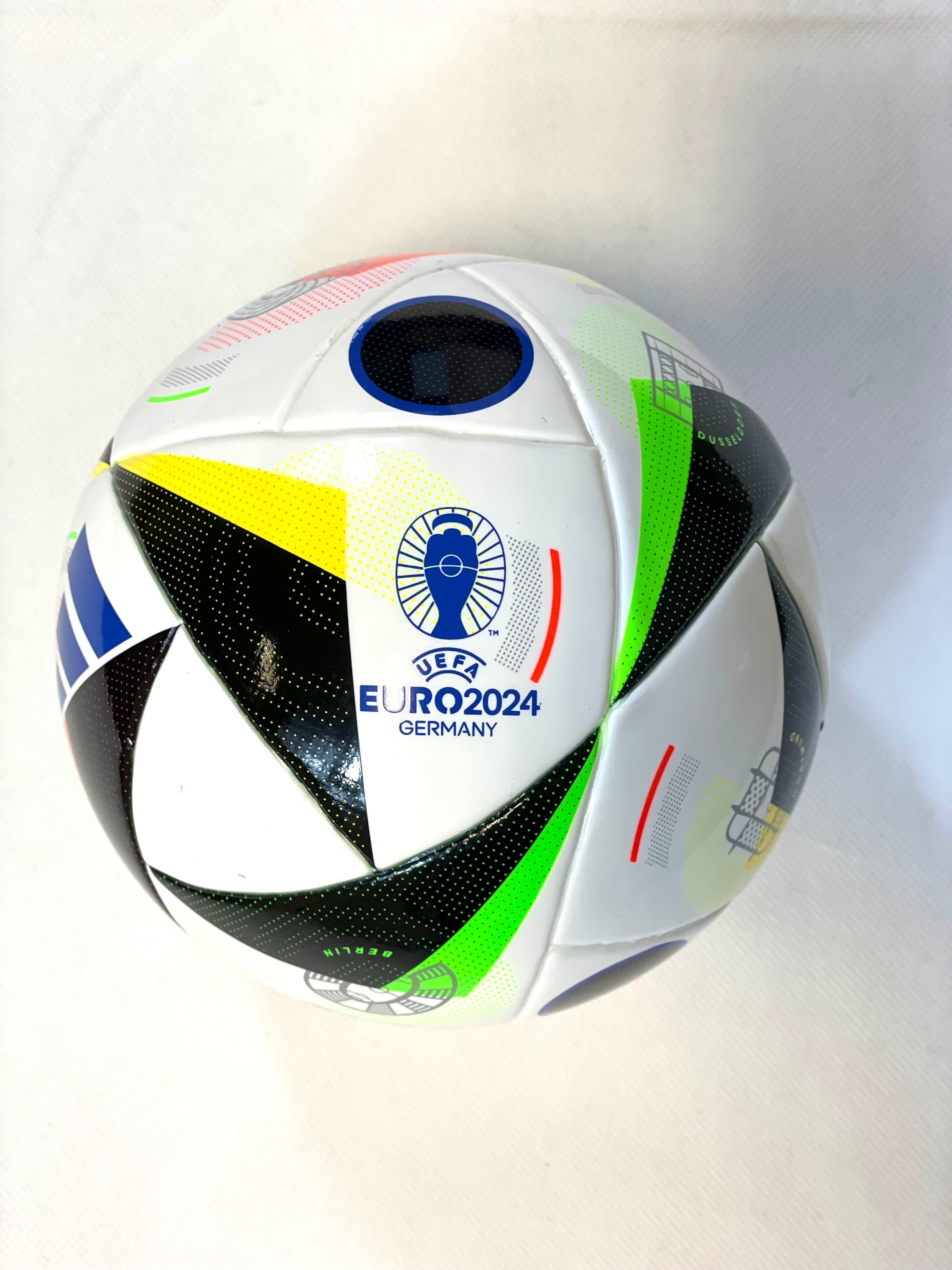 Mini lopta UEFA 2024